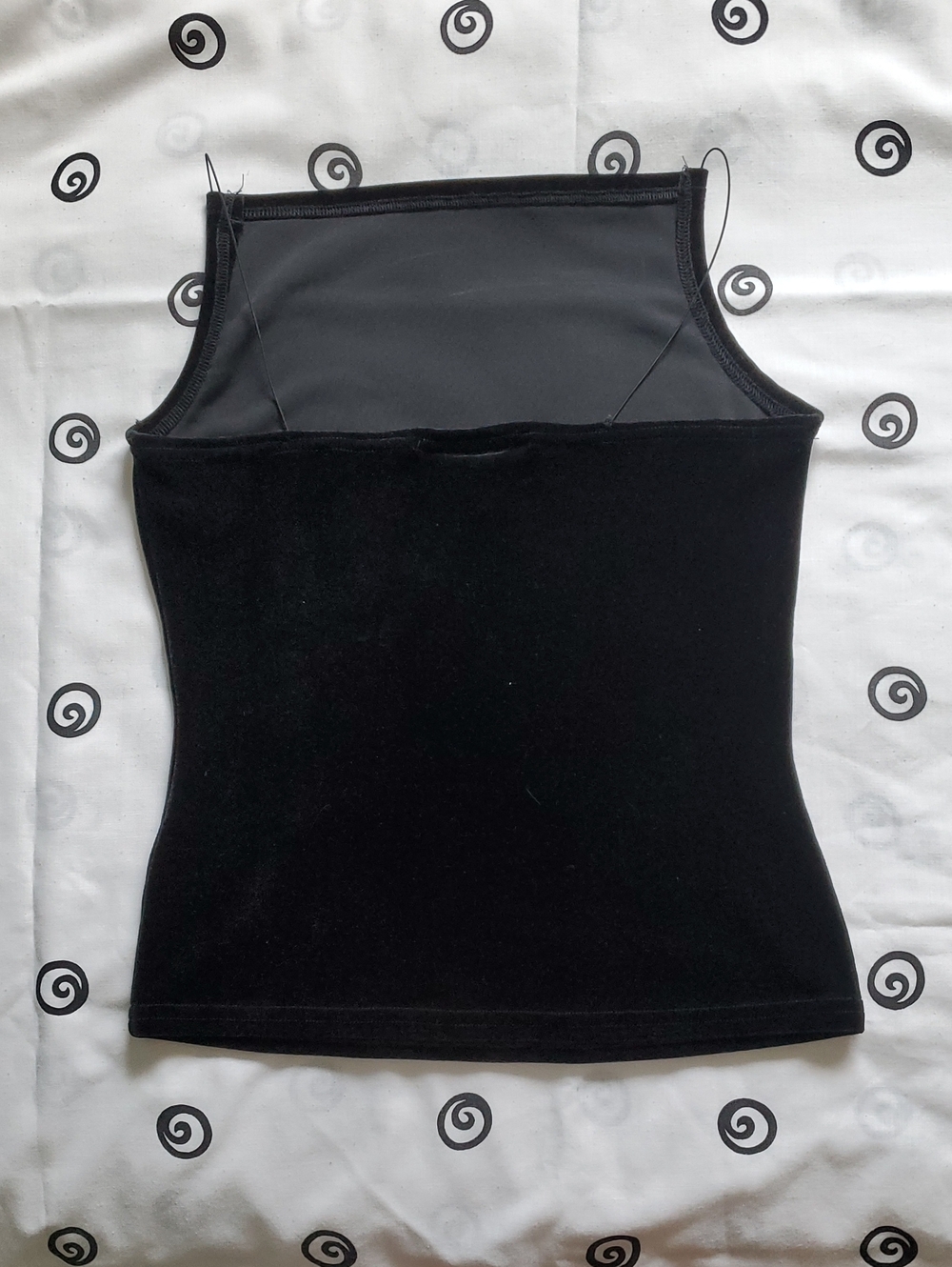 Vintage La Senza Velvet Top - Picture 3 of 7